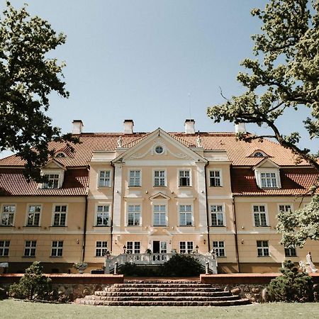 Malpils Manor Hotel Exterior foto