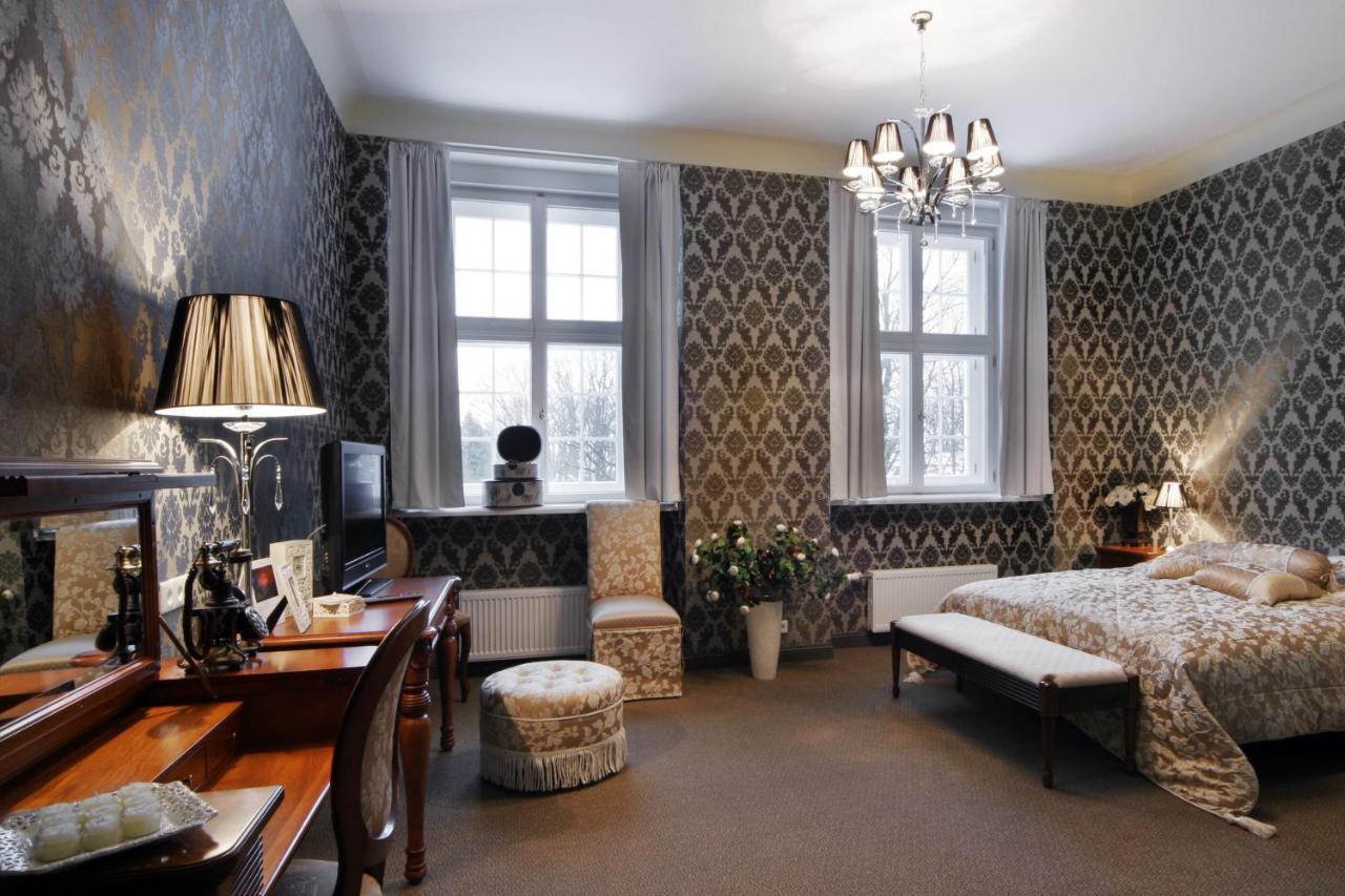 Malpils Manor Hotel Quarto foto
